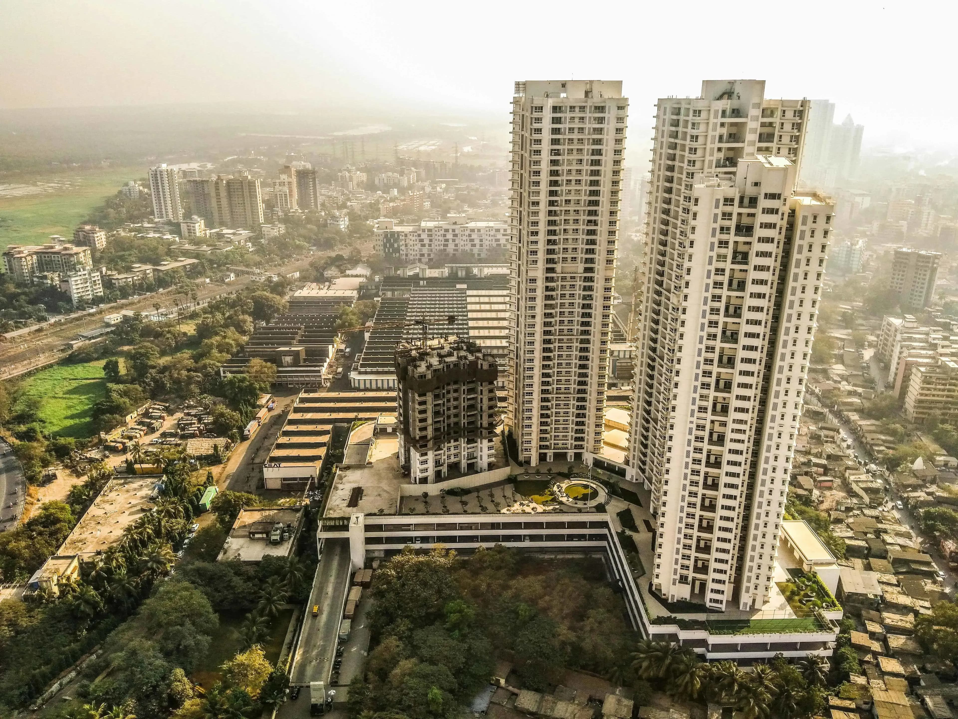 Luxury Penthouse Investment Guide: Premium Properties in Mumbai’s Financial District