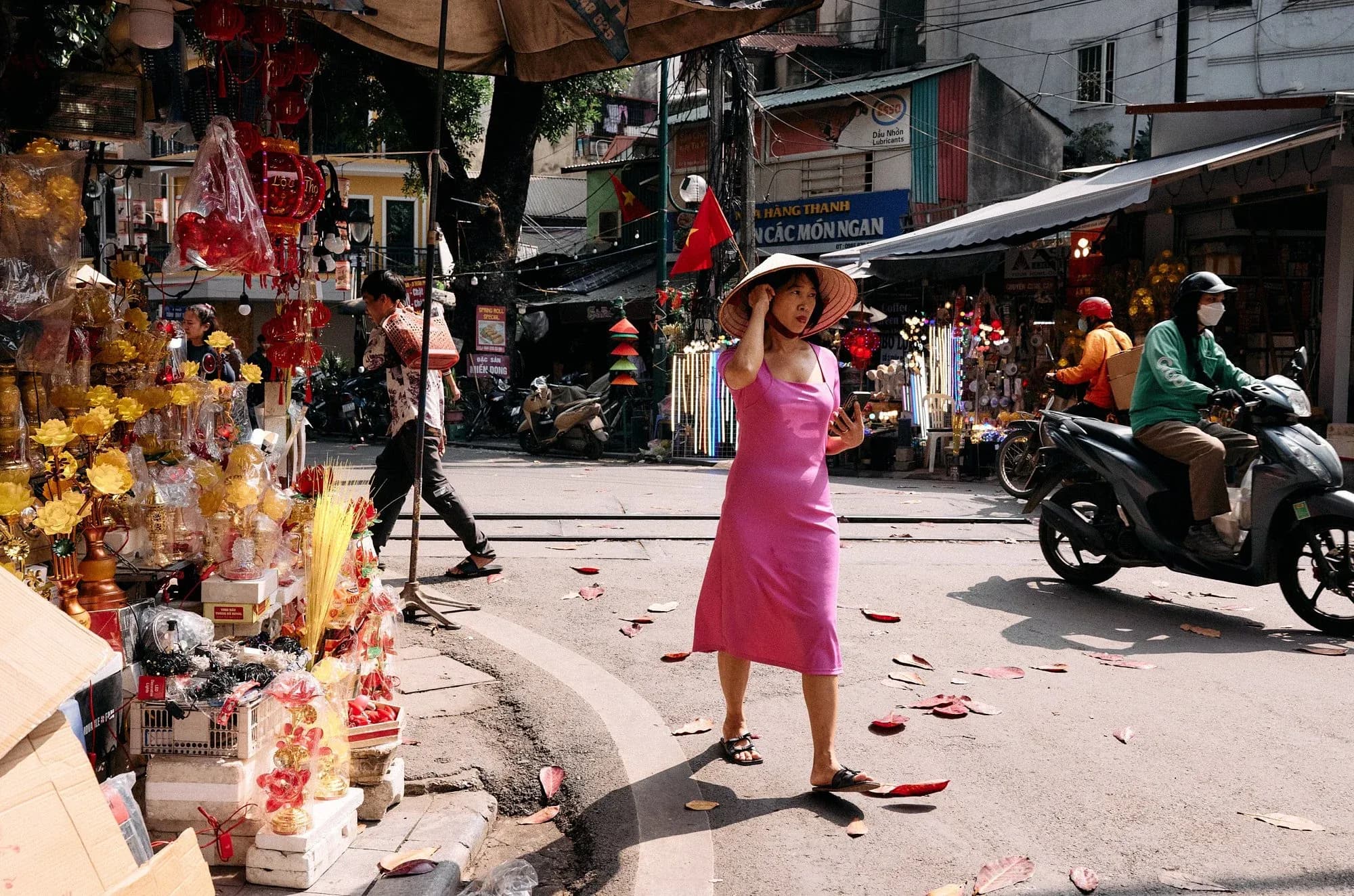 Top 10 Vietnam Scams Tourists Still Fall For in 2026
